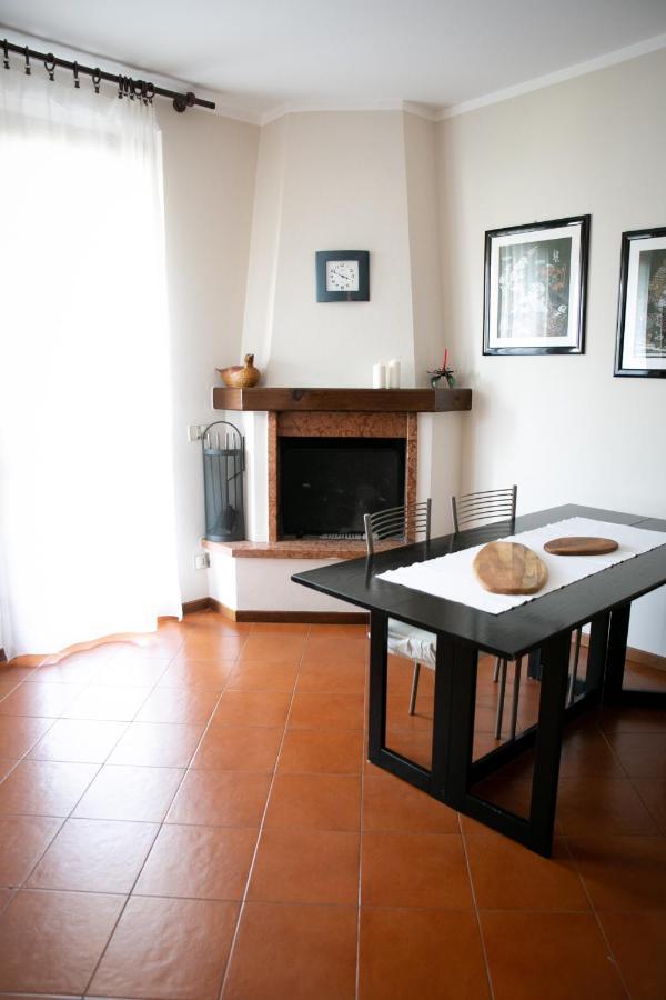 Iseolakerental - Riva House Riva di Solto Kültér fotó